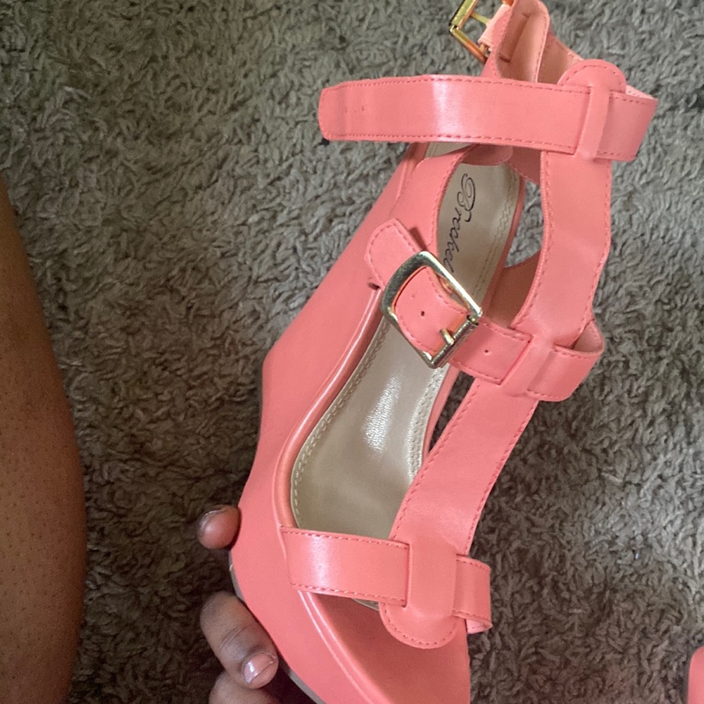 Light pink high heels
